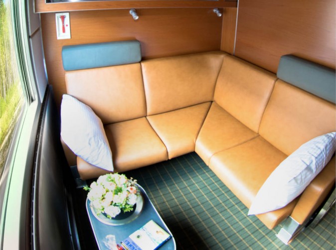 052_Komfort-Schlafwagenabteil - 08 - Copyright Simon Ratcliffe-Lernidee Reisen-Schoene Aussichten Touristik